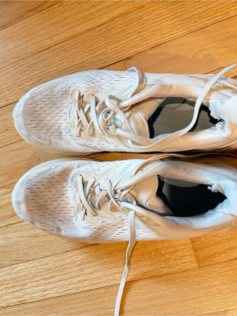 Hoka Men's Cream/White Lightweight Running Sneakers